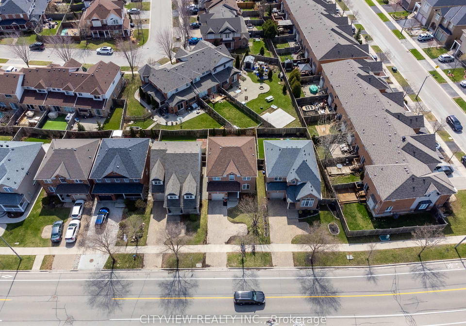 2330-grand-oak-trail-oakville-ontario-w13125580