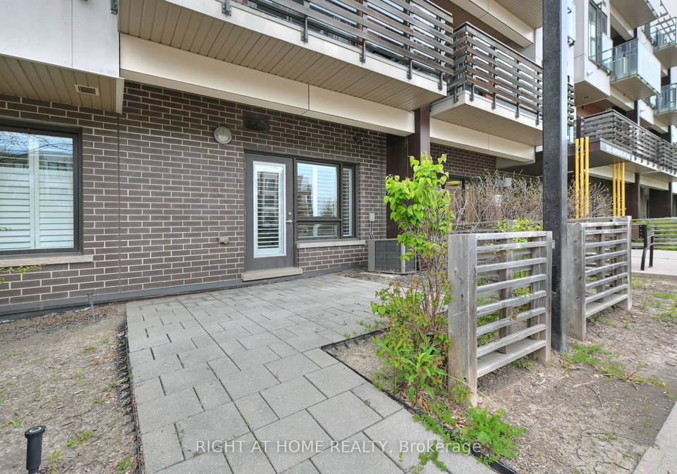 5035-harvard-road-mississauga-ontario-w13125586