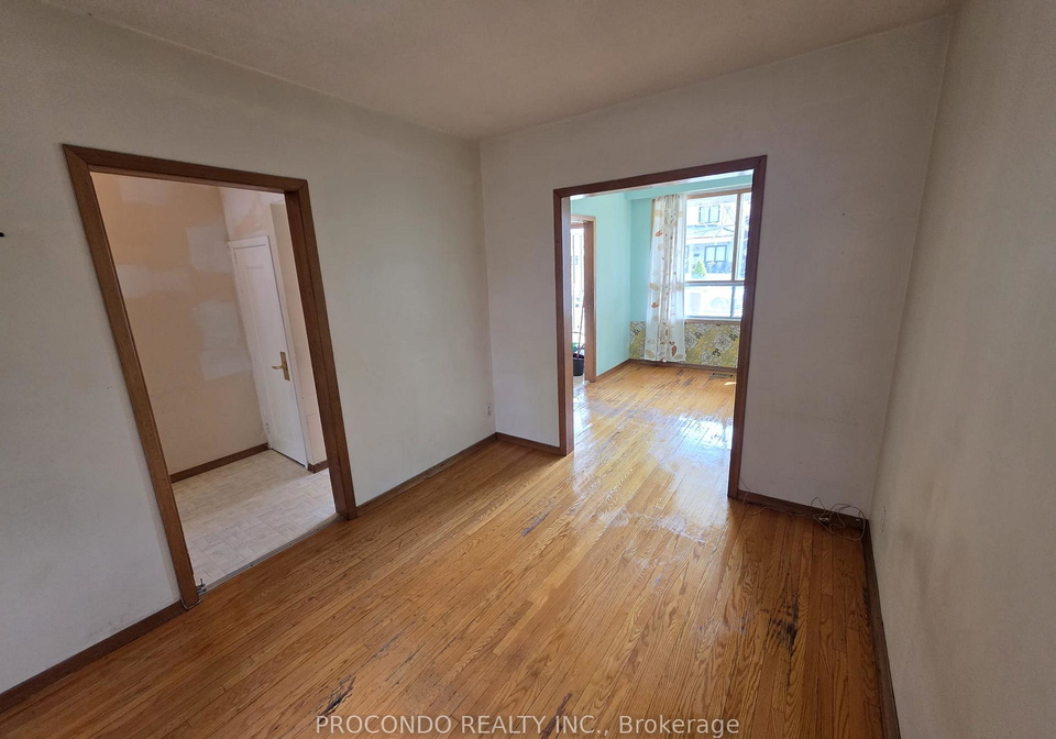 286-harvie-avenue-toronto-ontario-w13125638