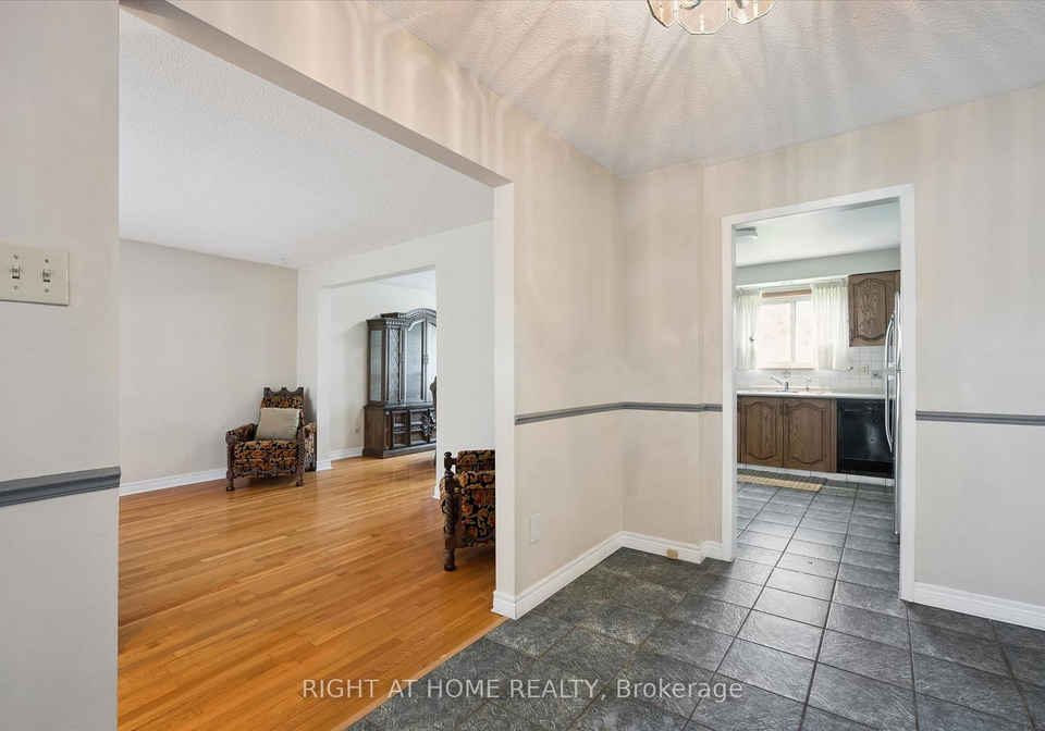 37-moffatt-avenue-brampton-ontario-w13125784
