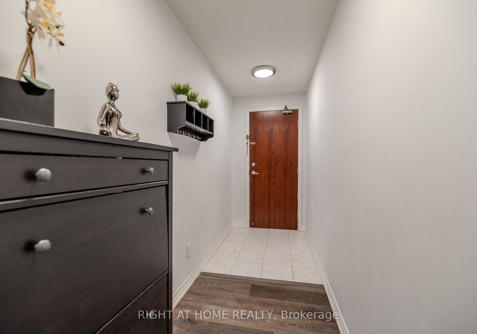 4090-living-arts-drive-mississauga-ontario-w13125820