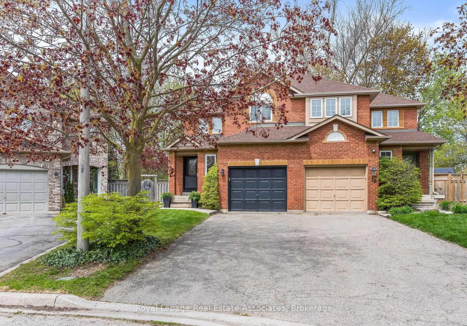 28-gilmer-court-halton-hills-ontario-w13126088