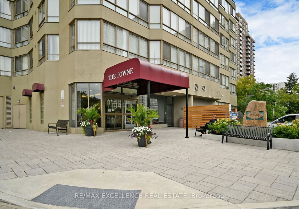 3605-kariya-drive-mississauga-ontario-w13126138