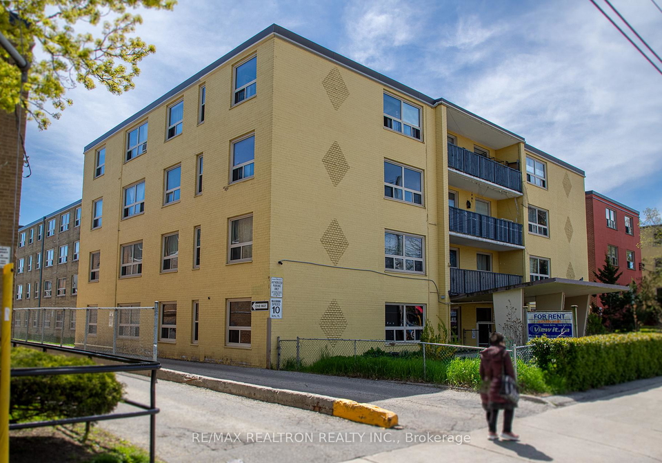 2355-lakeshore-boulevard-w-etobicoke-ontario-w13126152