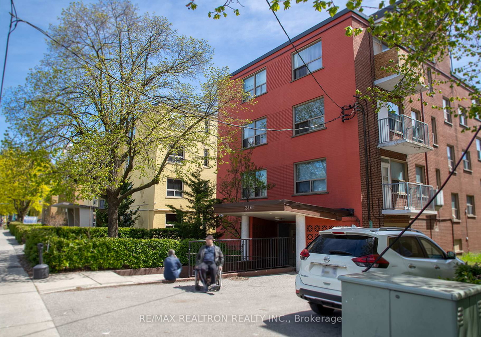 2361-lake-shore-boulevard-w-etobicoke-ontario-w13126160