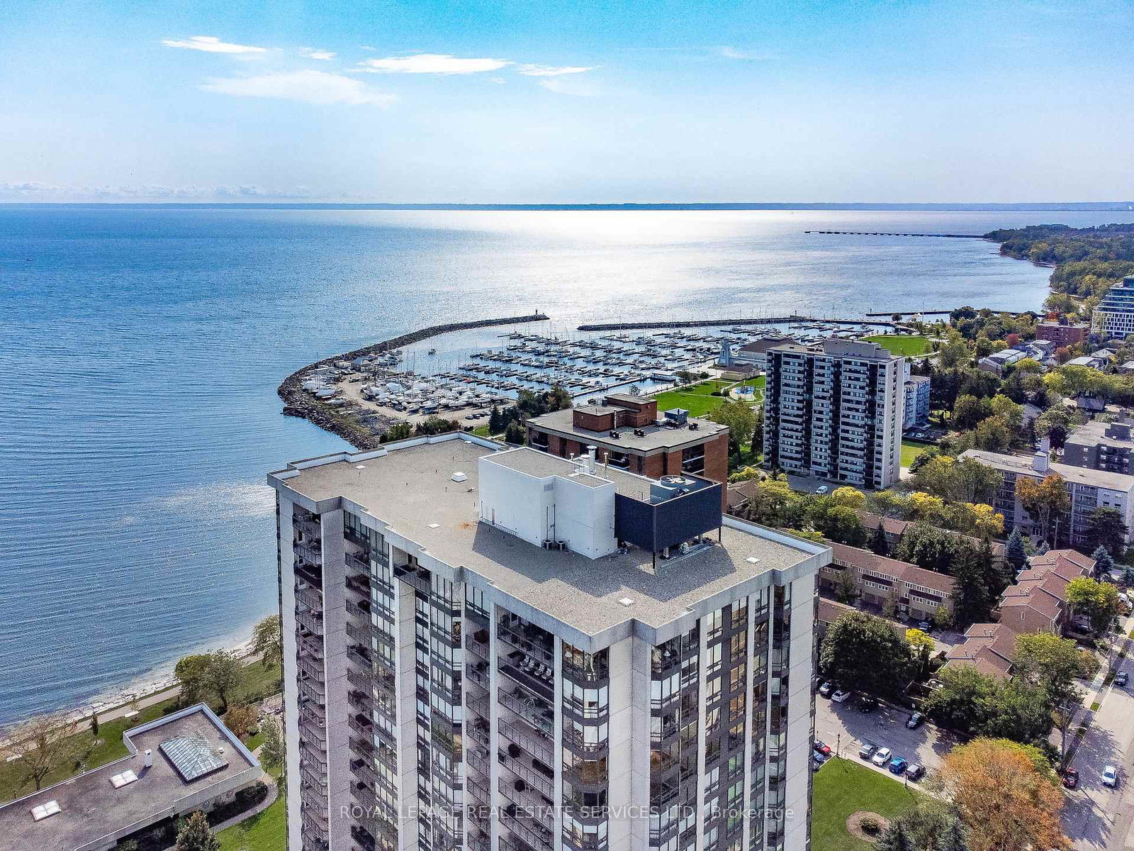 2180-marine-drive-oakville-ontario-w13126206