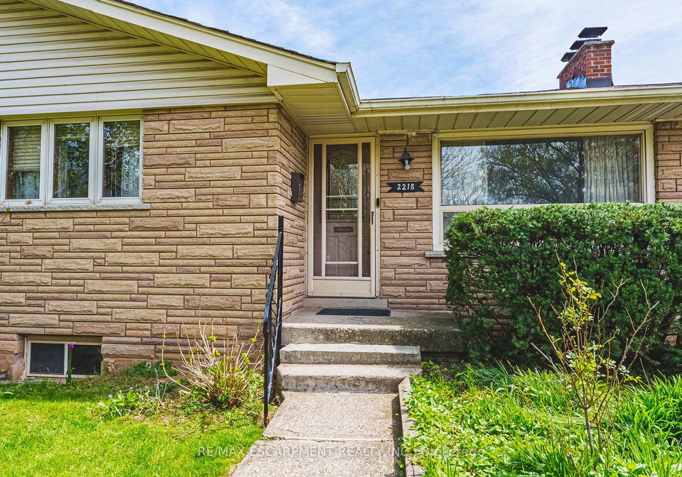 2218-ghent-avenue-burlington-ontario-w13126218