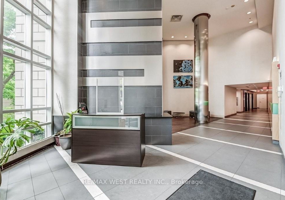 90-absolute-avenue-mississauga-ontario-w13126344