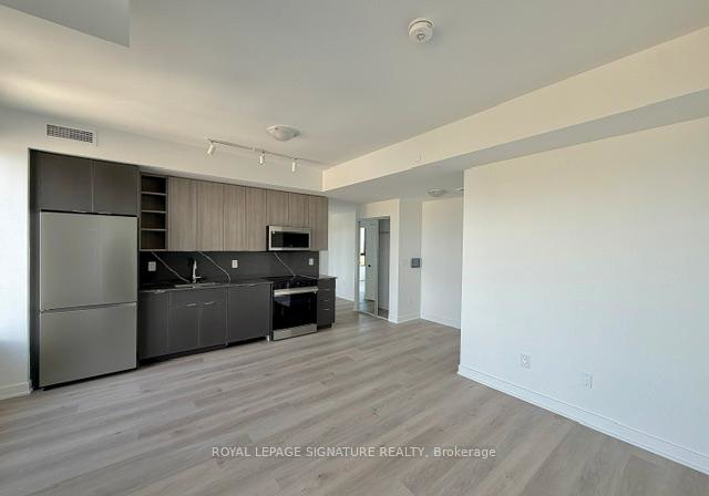 2075-lakeshore-road-burlington-ontario-w13126424