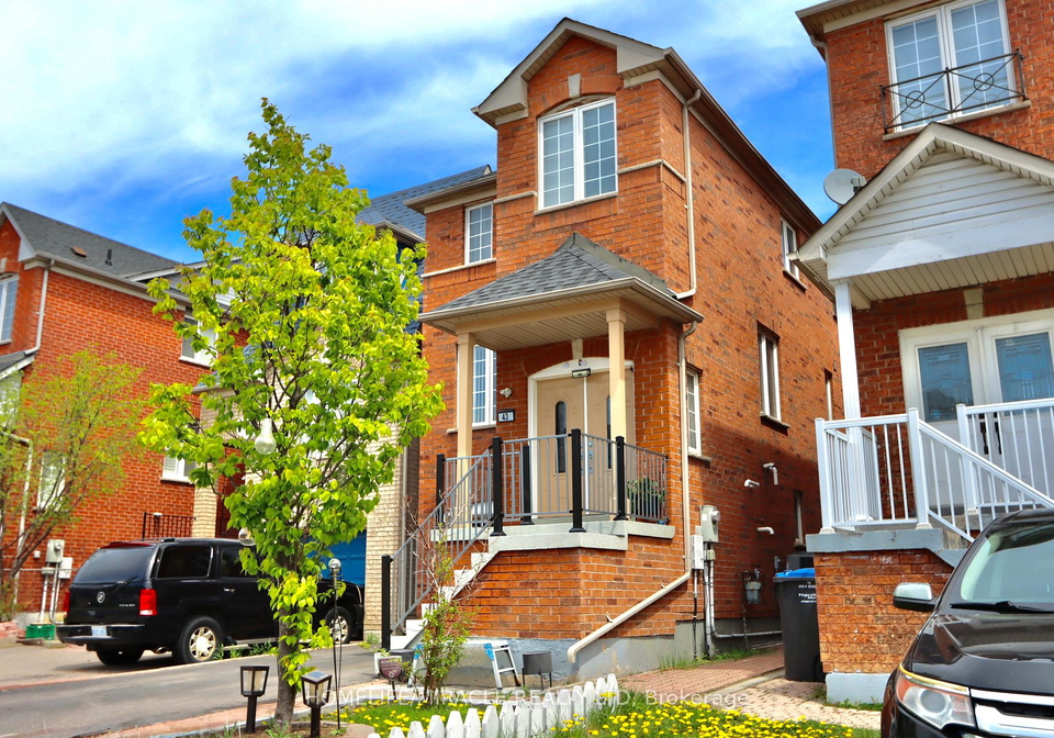 43-caranci-crescent-brampton-ontario-w13126504