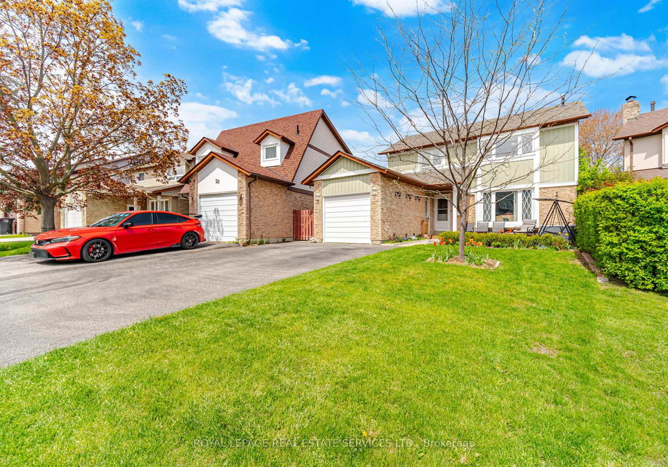 18-wolverton-crescent-brampton-ontario-w13126640