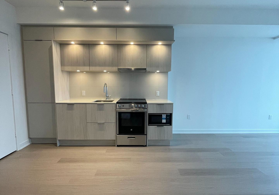 448-burnhamthorpe-road-w-mississauga-ontario-w13126816