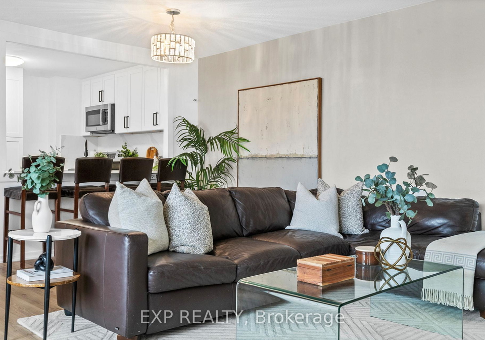 2323-confederation-parkway-mississauga-ontario-w13126914