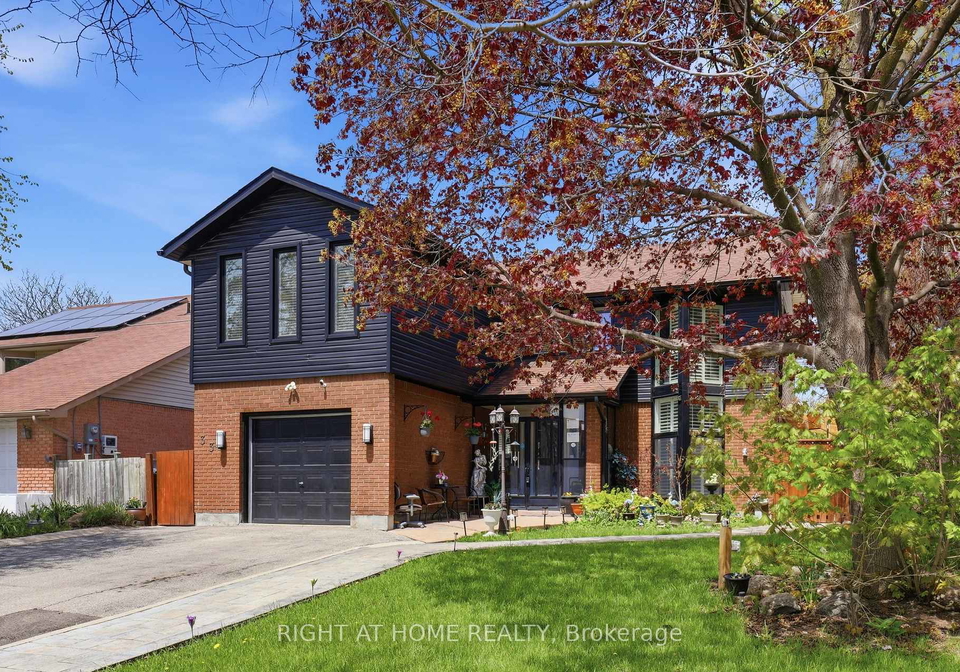 33-parkside-drive-brampton-ontario-w13127002