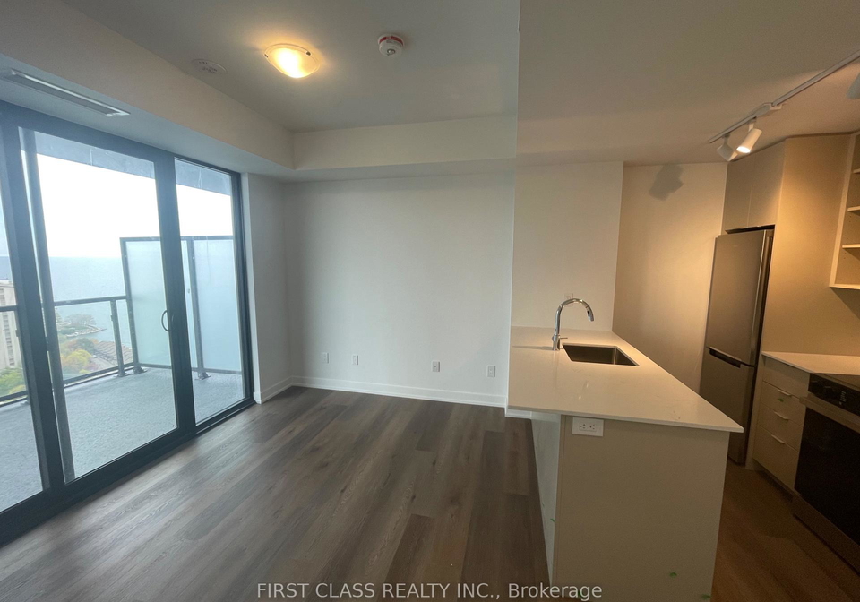 2075-lakeshore-road-burlington-ontario-w13127406