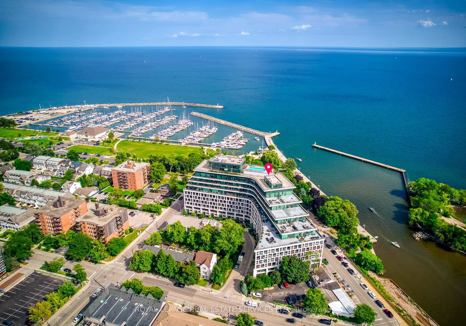 11-bronte-road-oakville-ontario-w13127476