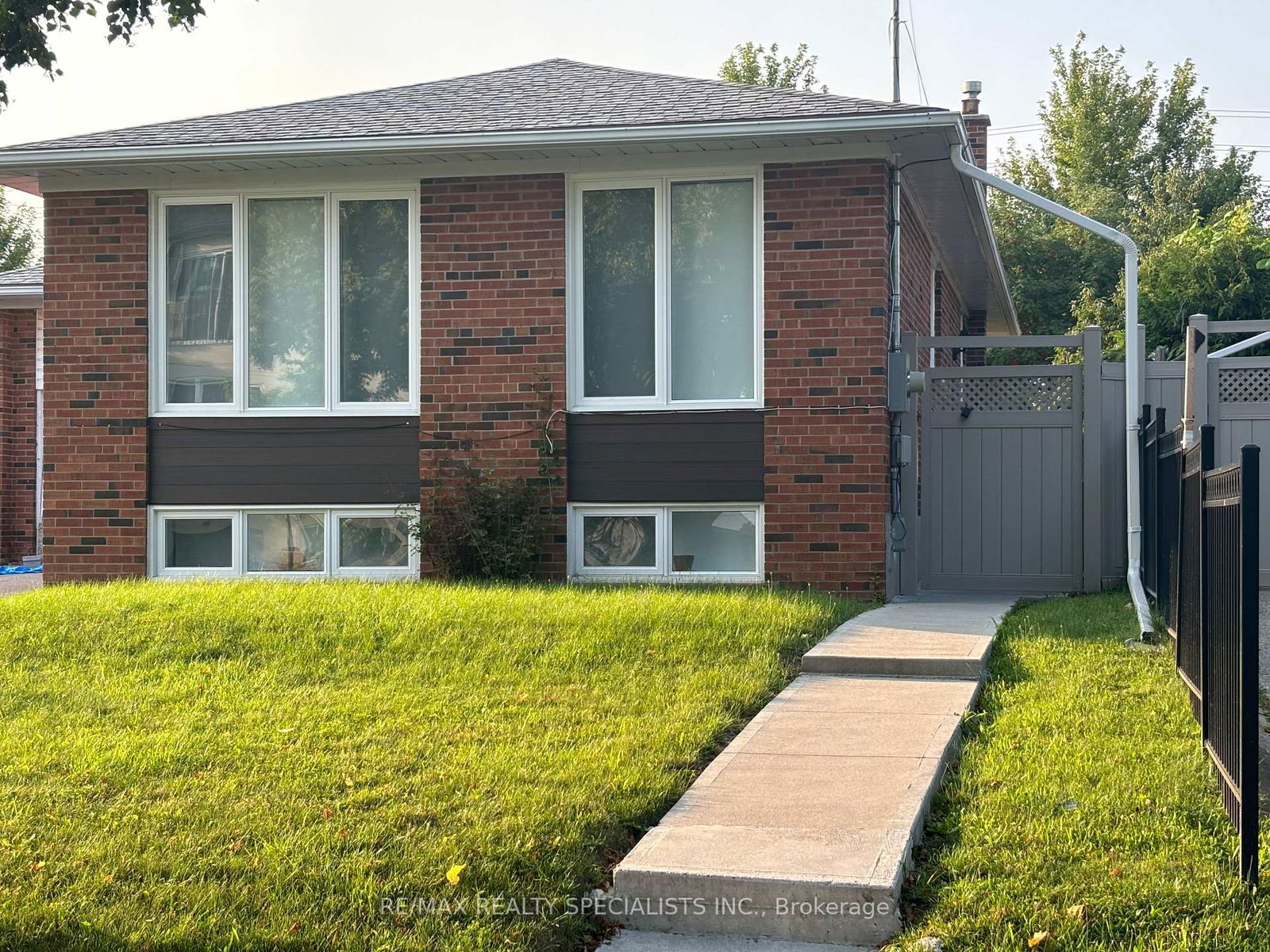 12-deeth-drive-etobicoke-ontario-w13127486