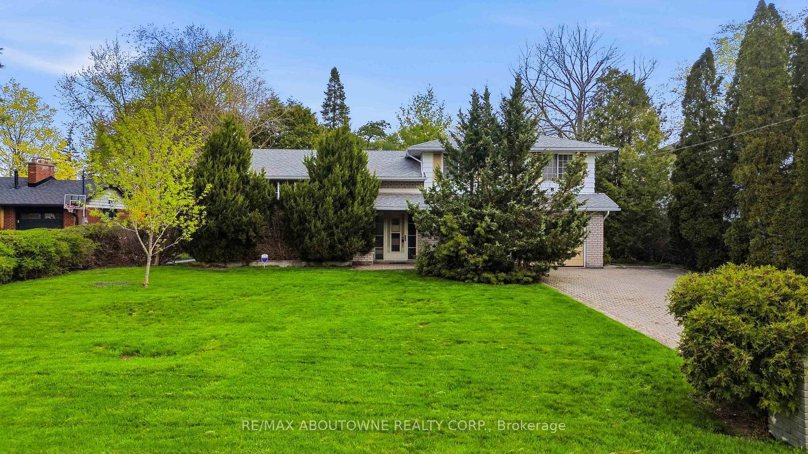 1175-willowbrook-drive-oakville-ontario-w13127612