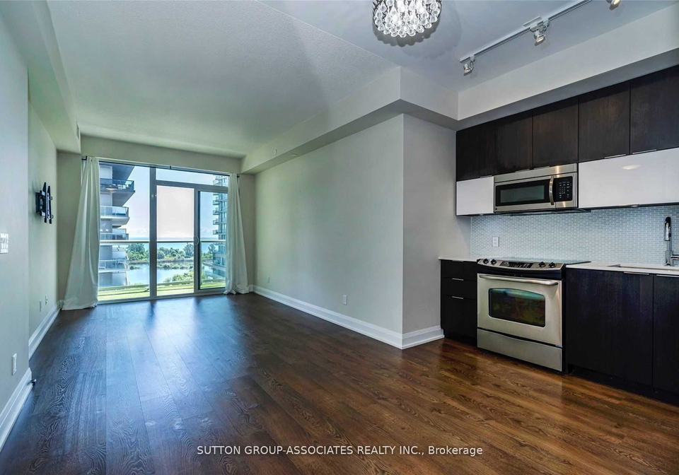 56-annie-craig-drive-etobicoke-ontario-w13127660