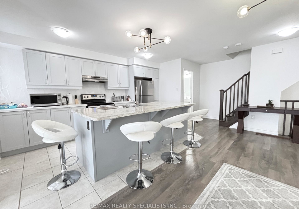 1578-leblanc-court-milton-ontario-w13127720