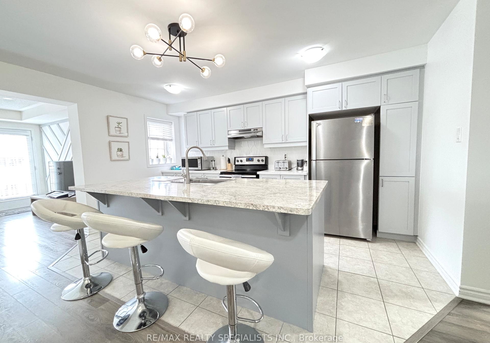 1578-leblanc-court-milton-ontario-w13127720