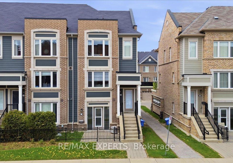 250-sunny-meadow-boulevard-brampton-ontario-w13127762