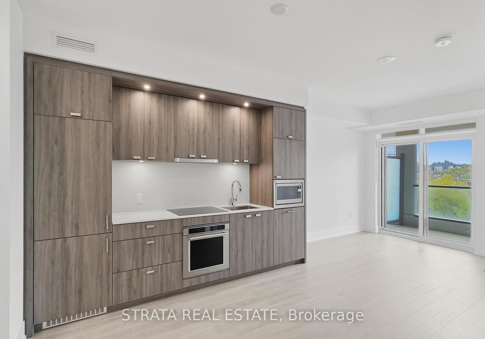 858-dupont-street-n-toronto-ontario-w13127776