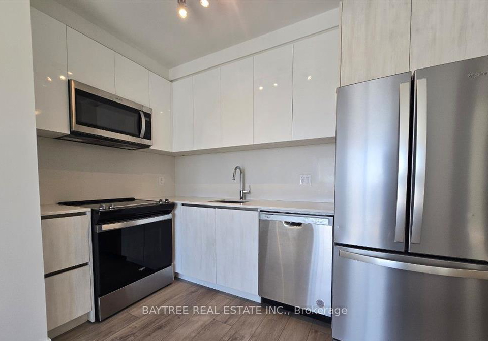 3100-keele-street-york-ontario-w13127886