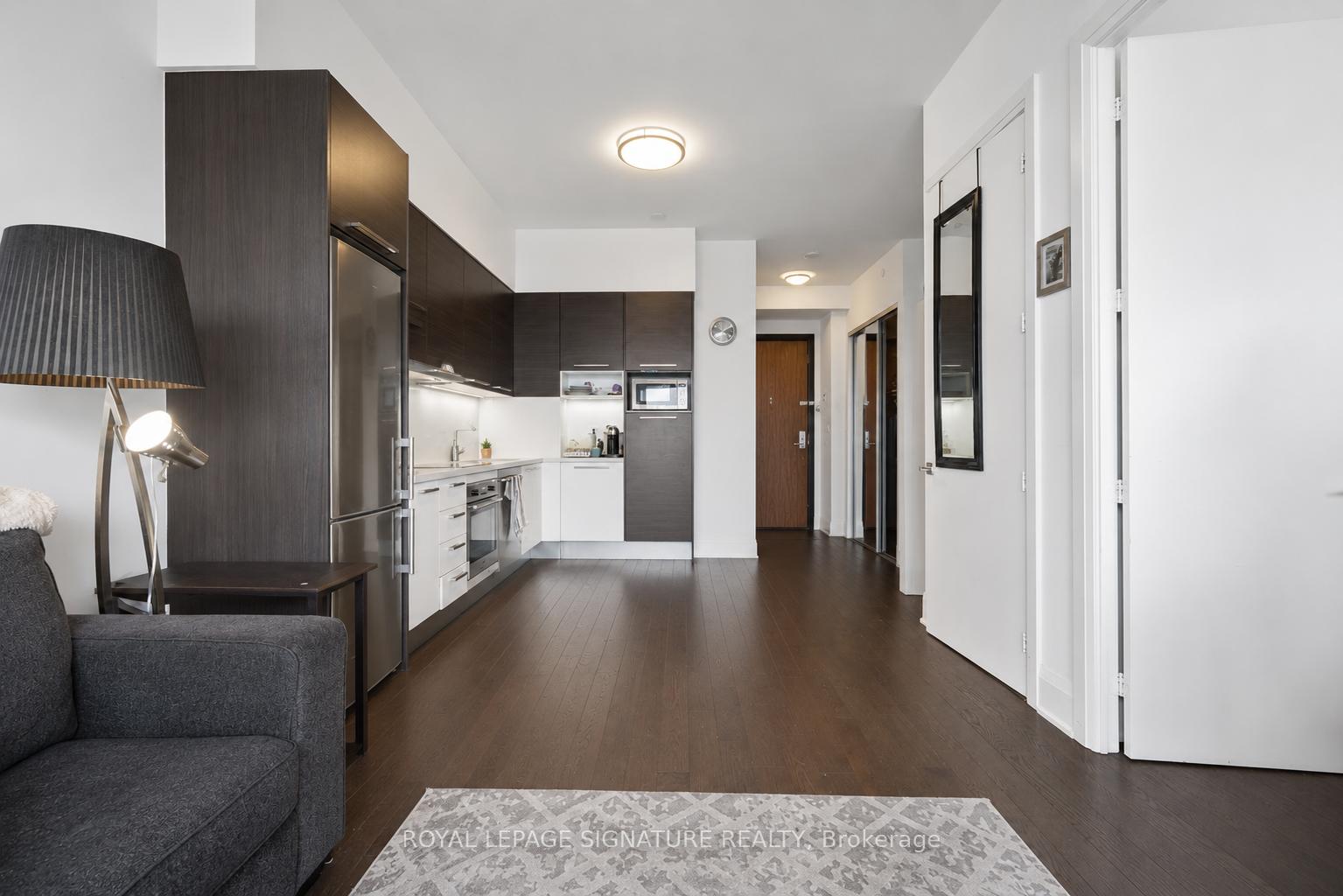 36-park-lawn-road-etobicoke-ontario-w13127896