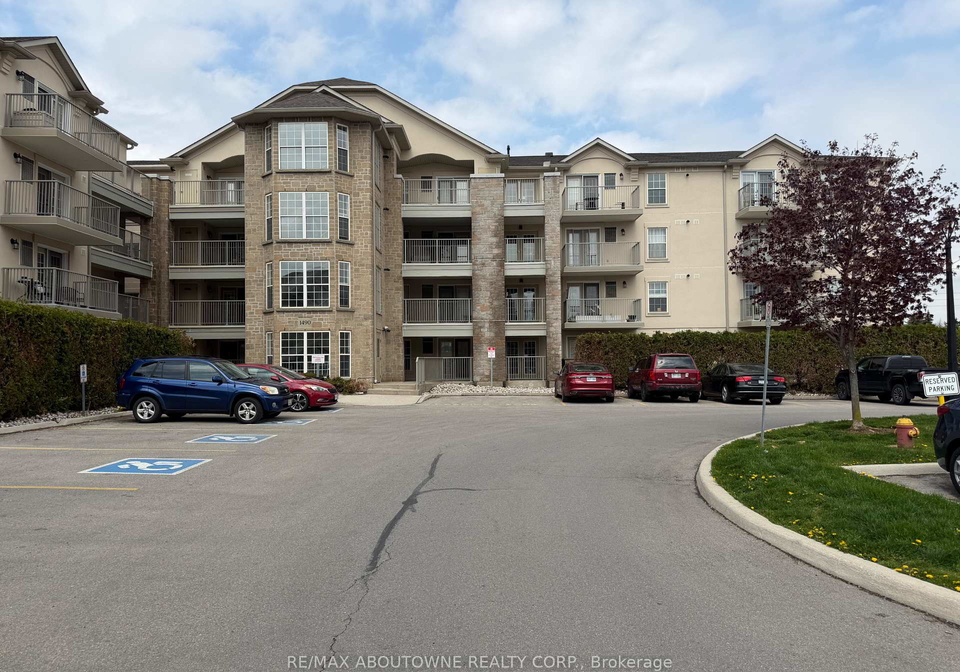 1490-bishops-gate-oakville-ontario-w13128272
