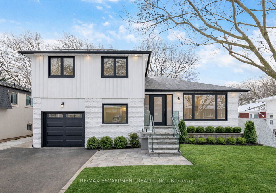 2276-wyandotte-drive-oakville-ontario-w13128332