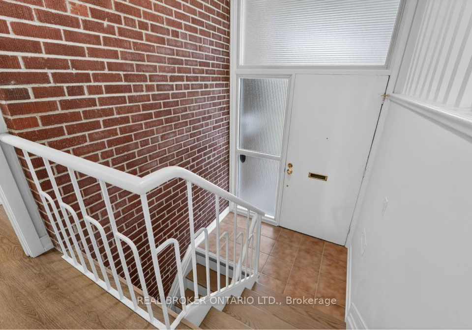 44-mitre-place-etobicoke-ontario-w13128420