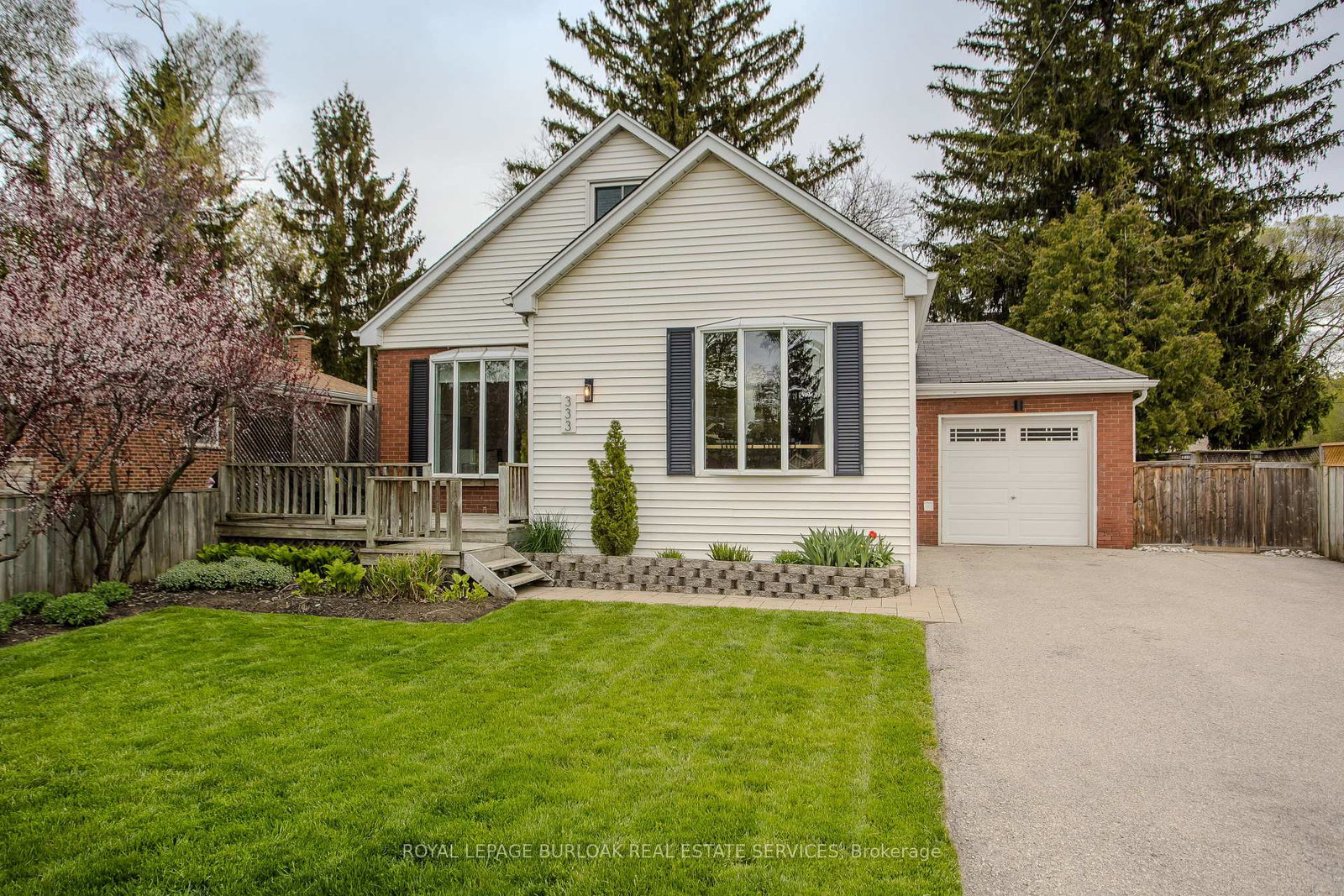 333-st-paul-street-burlington-ontario-w13128518