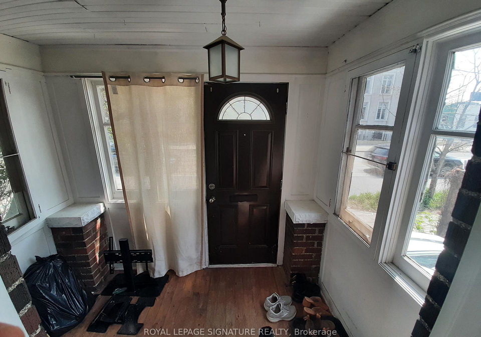 180-dufferin-street-toronto-ontario-w13128584