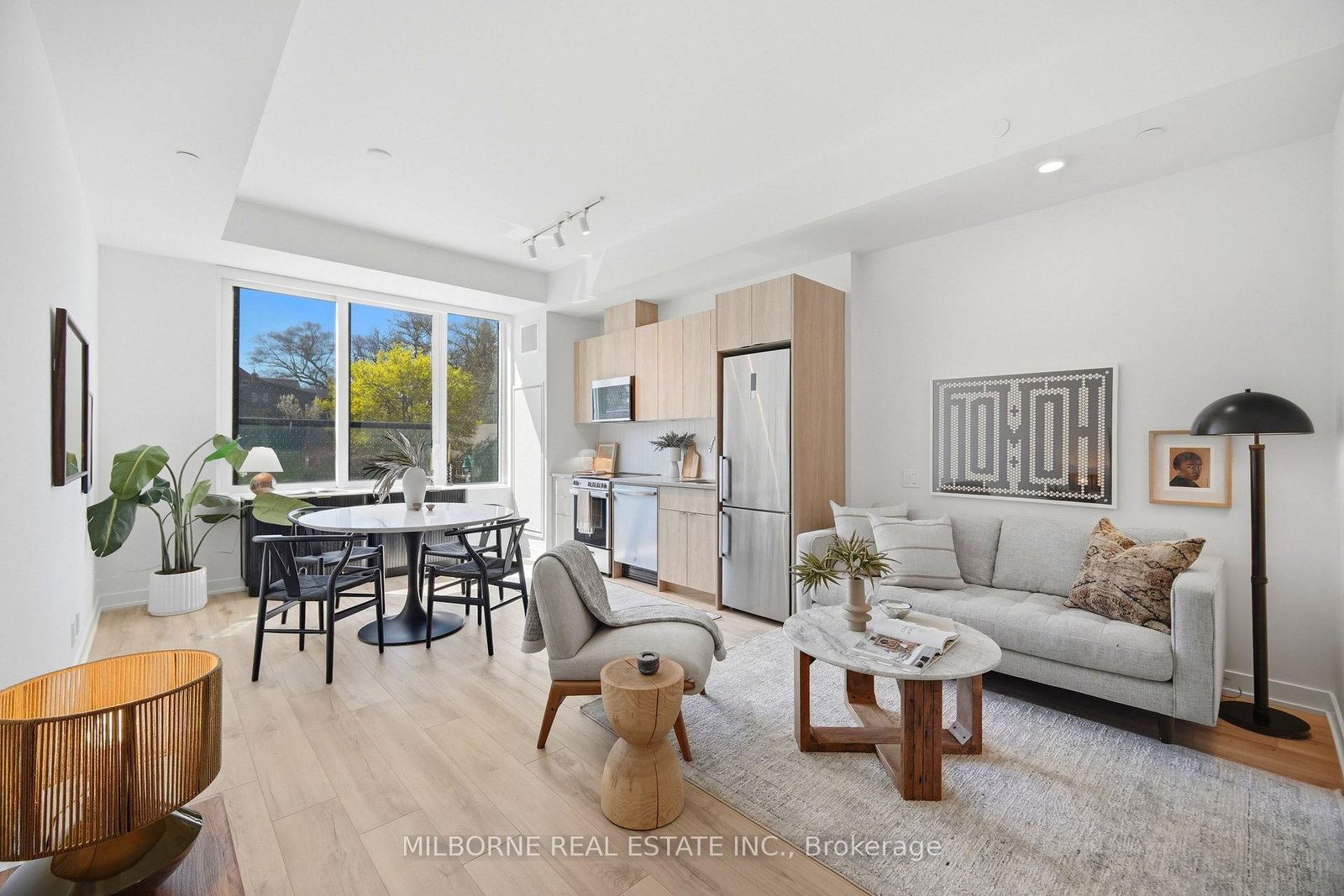 1660-bloor-street-w-toronto-ontario-w13129012