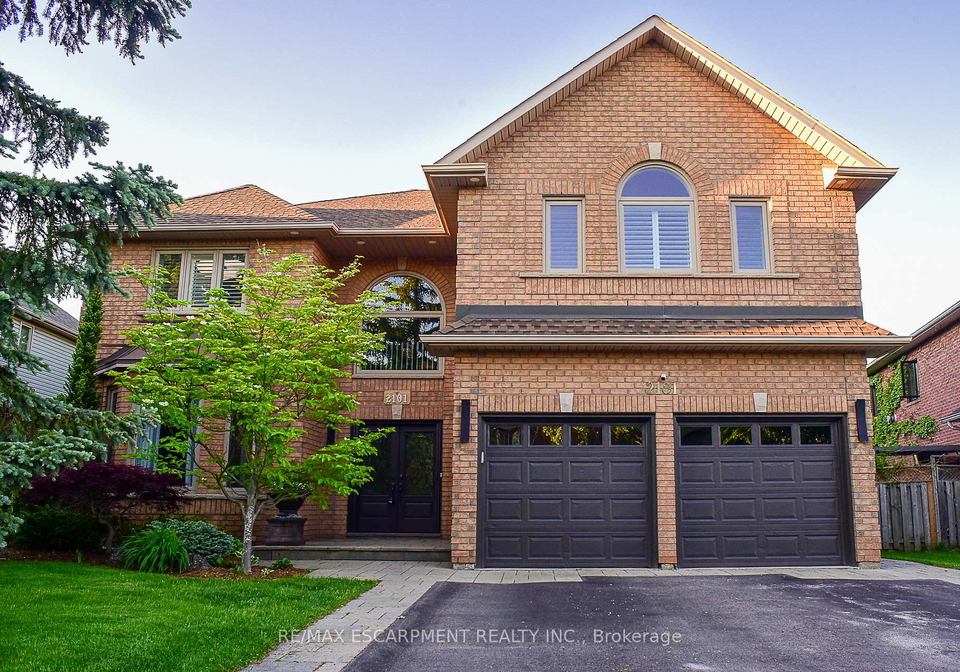 2101-westoak-trails-boulevard-oakville-ontario-w13129274