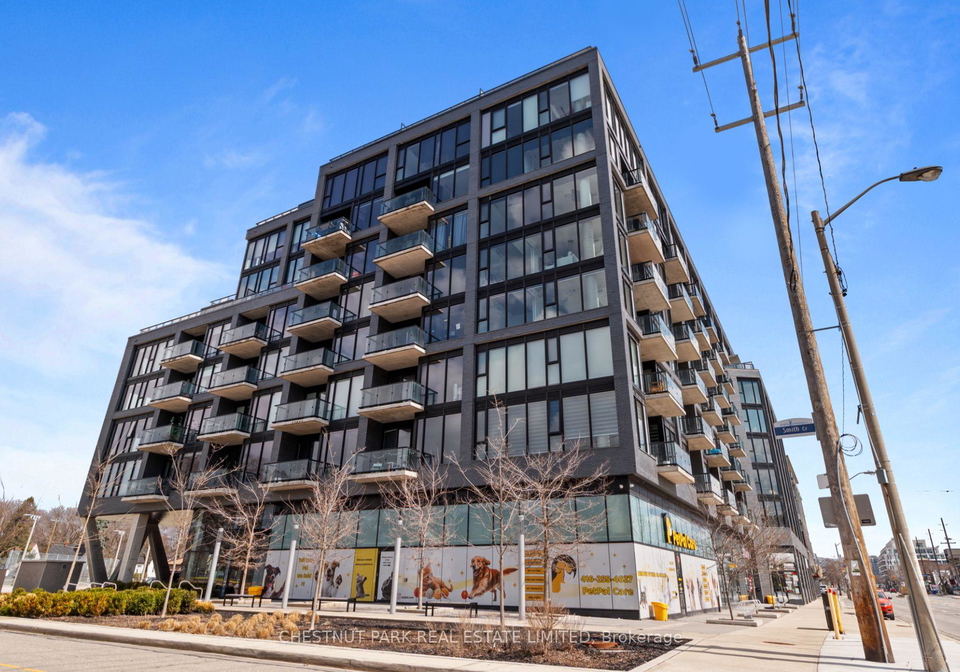 7-smith-crescent-etobicoke-ontario-w13129406