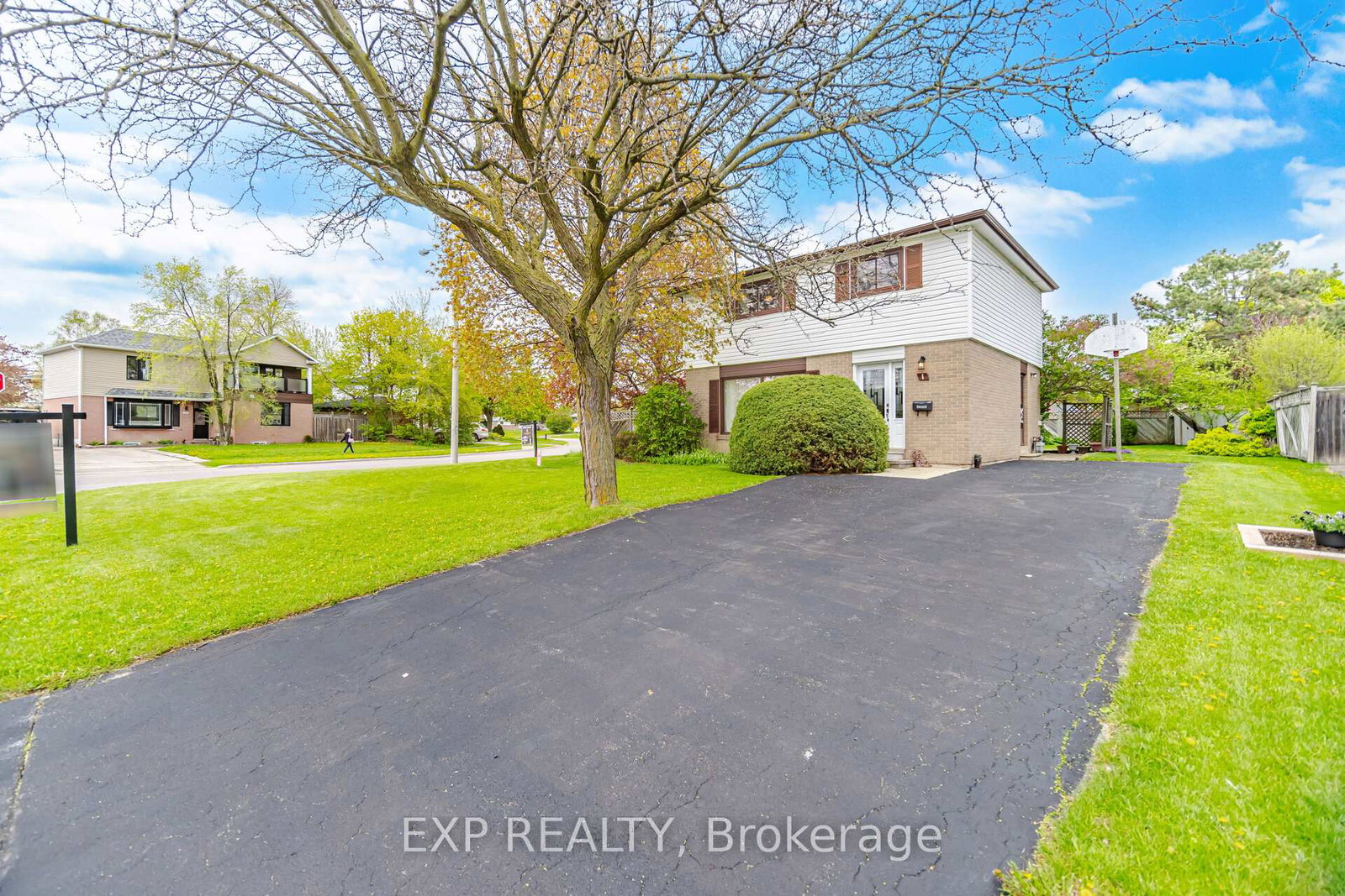1-flavian-crescent-brampton-ontario-w13129430