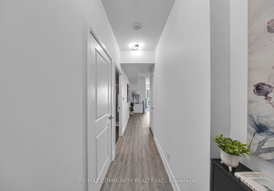 50-absolute-avenue-mississauga-ontario-w13129562