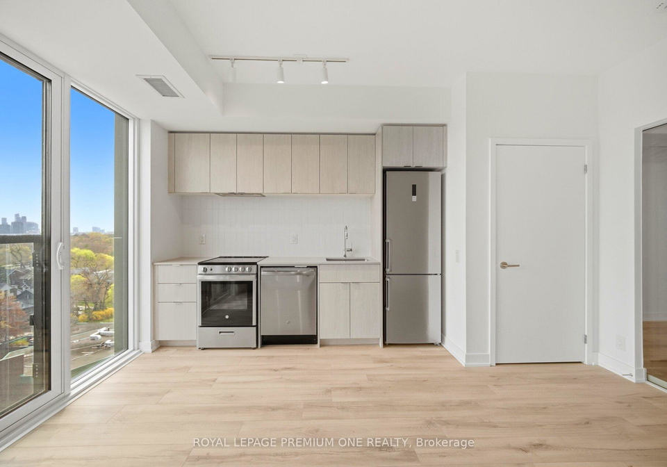 1660-bloor-street-w-toronto-ontario-w13129646