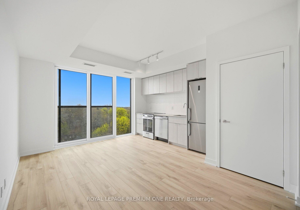 1660-bloor-street-w-toronto-ontario-w13129646