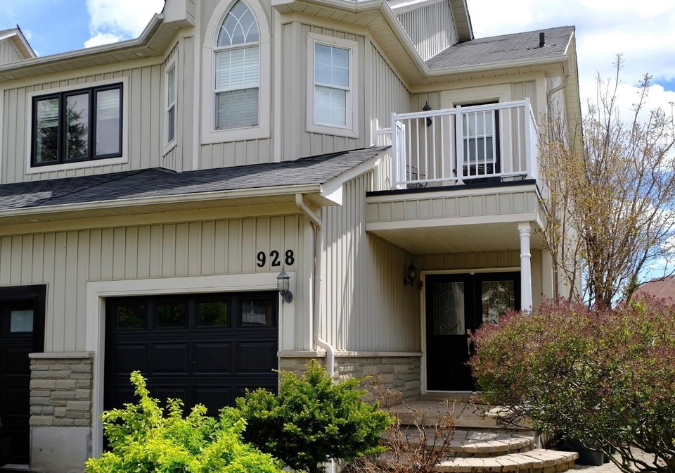 928-golden-farmer-way-mississauga-ontario-w13129670