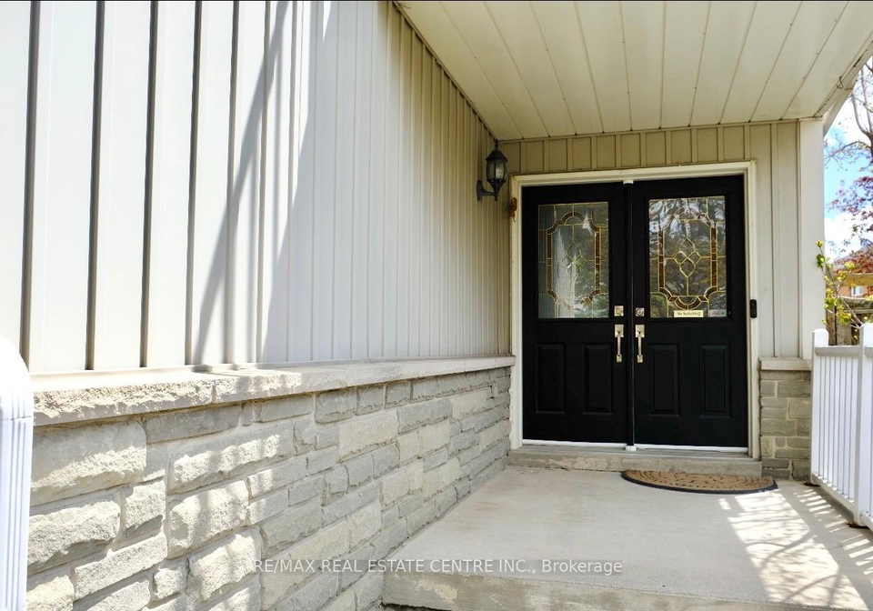 928-golden-farmer-way-mississauga-ontario-w13129670