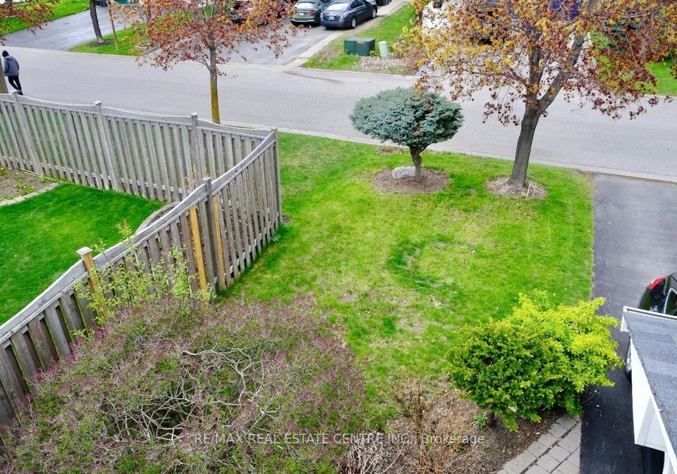 928-golden-farmer-way-mississauga-ontario-w13129670