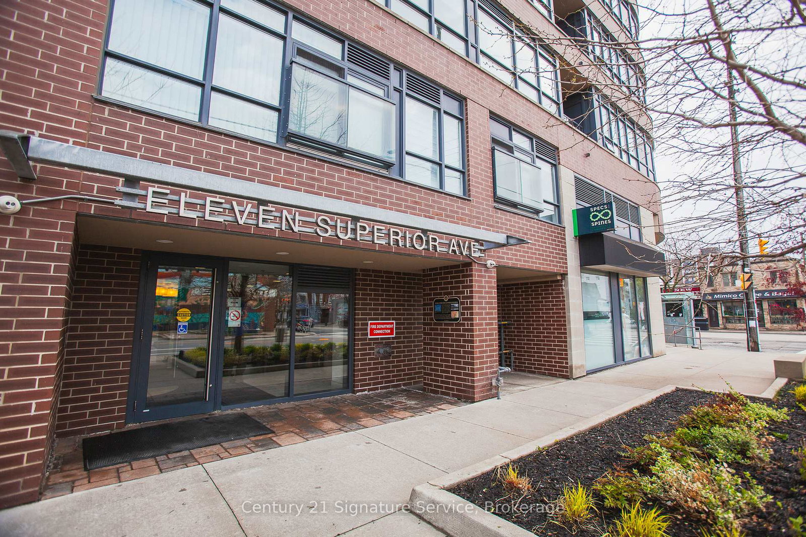 11-superior-avenue-etobicoke-ontario-w13129720