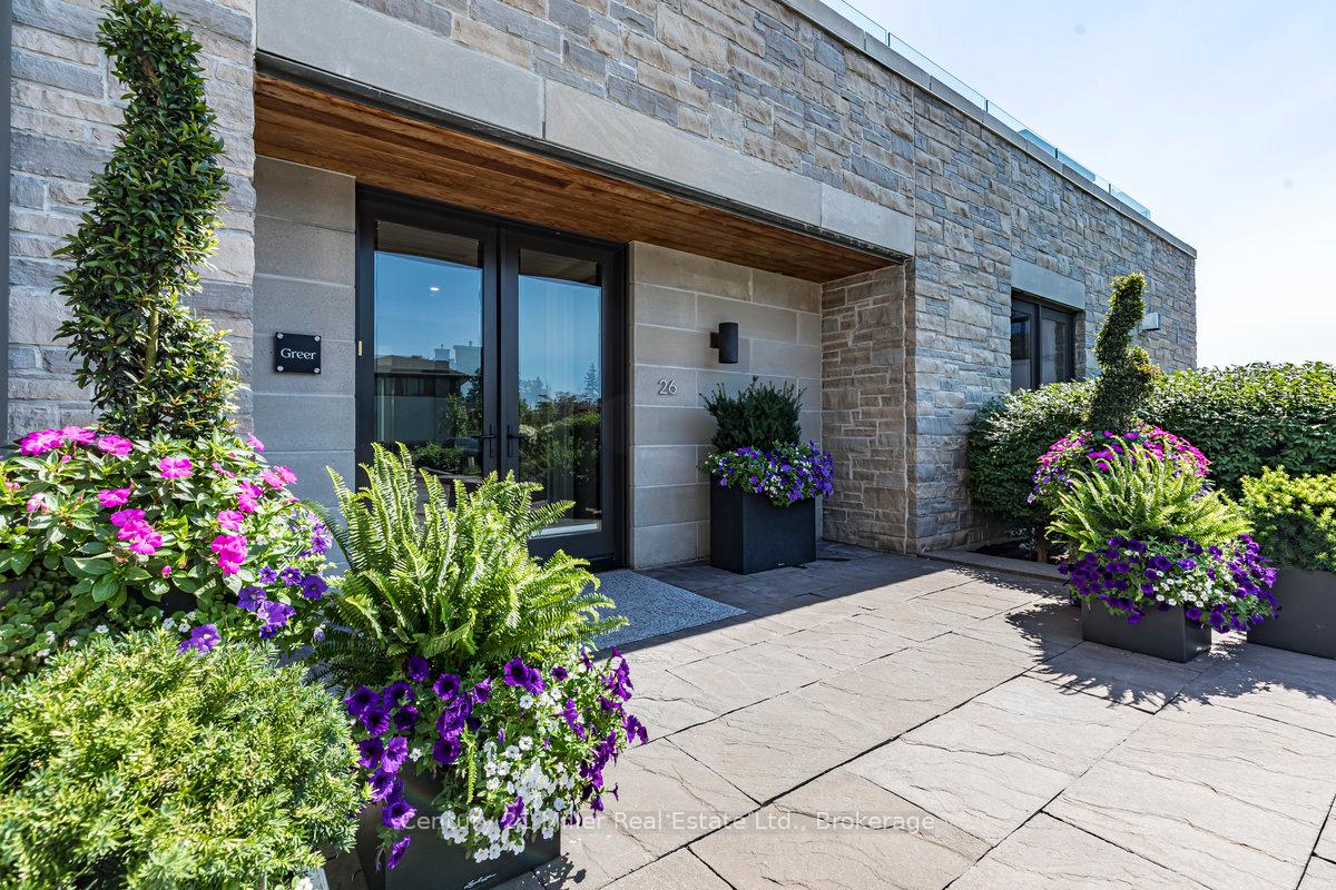 10-maple-grove-drive-oakville-ontario-w13129868