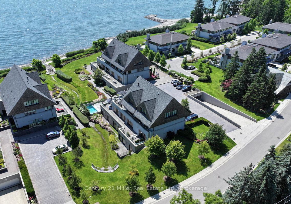 10-maple-grove-drive-oakville-ontario-w13129868