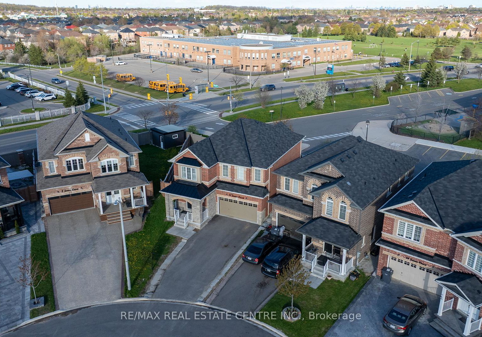 10-jenna-court-brampton-ontario-w13129880