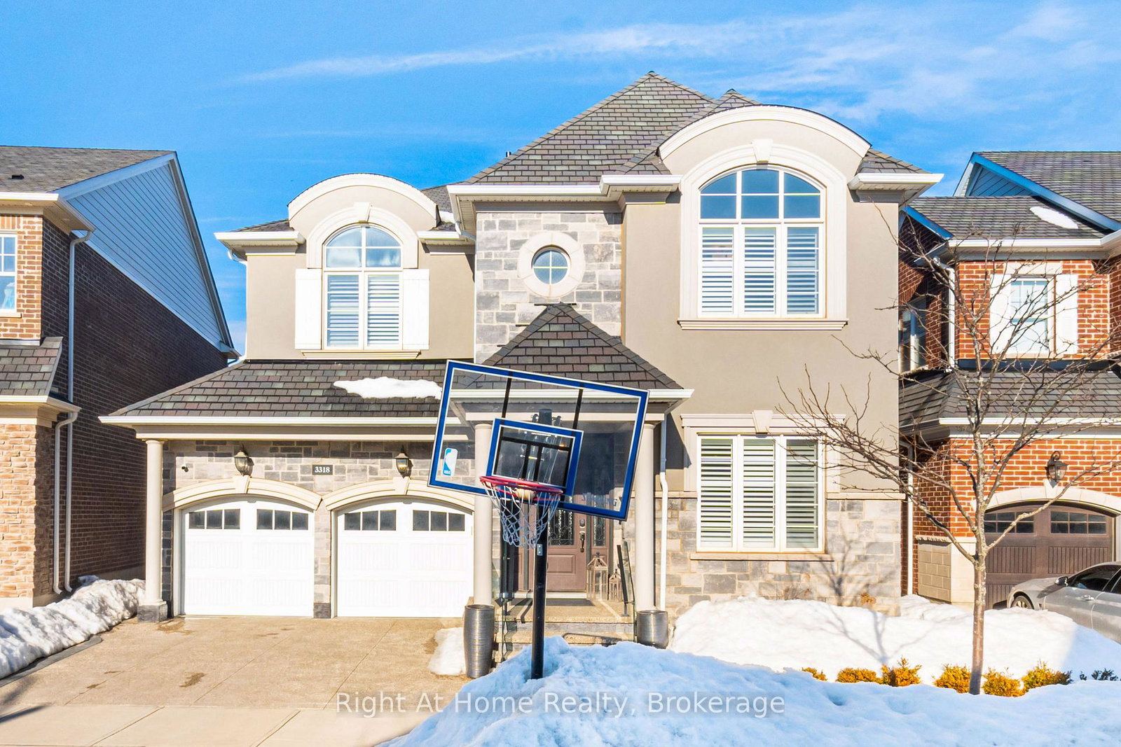 3318-charles-biggar-drive-oakville-ontario-w13129906