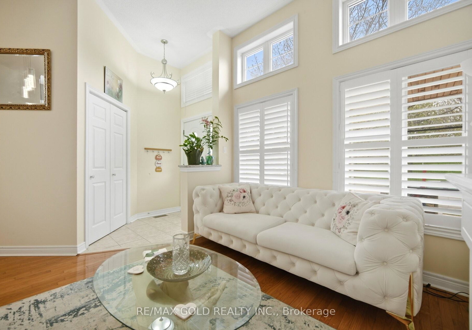 77-trailside-walk-brampton-ontario-w13129942